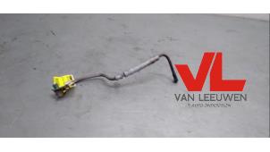 Gebruikte Oliedruk Leiding Ford Fiesta 6 (JA8) 1.0 EcoBoost 12V 100 Prijs € 13,50 Margeregeling aangeboden door Van Leeuwen Auto Onderdelen