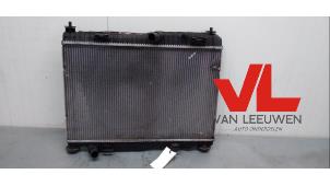 Gebruikte Radiateur Ford Fiesta 6 (JA8) 1.0 EcoBoost 12V 100 Prijs € 37,50 Margeregeling aangeboden door Van Leeuwen Auto Onderdelen