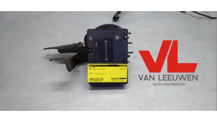 Gebruikte ABS Pomp Ford Focus 1 Wagon 1.6 16V Prijs € 42,50 Margeregeling aangeboden door Van Leeuwen Auto Onderdelen