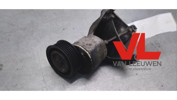 Gebruikte Spanner multiriem Ford Focus 1 Wagon 1.6 16V Prijs € 18,00 Margeregeling aangeboden door Van Leeuwen Auto Onderdelen