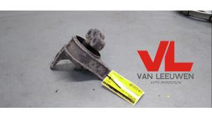 Gebruikte Motorrubber Opel Zafira (F75) 1.8 16V Prijs € 23,00 Margeregeling aangeboden door Van Leeuwen Auto Onderdelen