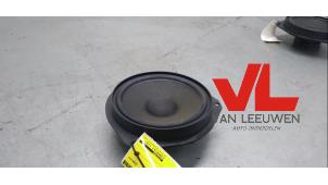 Gebruikte Speaker Opel Zafira (M75) 2.2 16V Direct Ecotec Prijs € 10,00 Margeregeling aangeboden door Van Leeuwen Auto Onderdelen