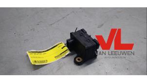 Gebruikte Stuurhoek sensor Opel Zafira (M75) 2.2 16V Direct Ecotec Prijs € 8,00 Margeregeling aangeboden door Van Leeuwen Auto Onderdelen