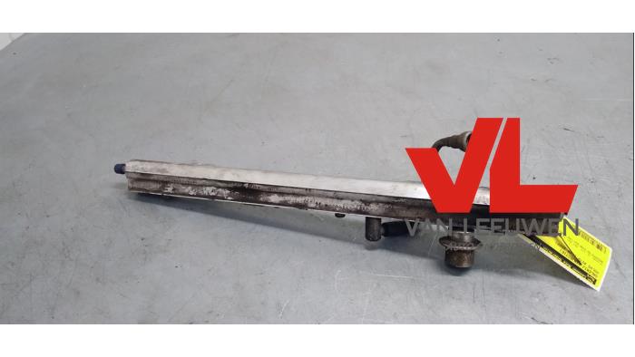 Gebruikte Verstuiver brug Volvo XC70 (SZ) XC70 2.4 T 20V Prijs € 23,00 Margeregeling aangeboden door Van Leeuwen Auto Onderdelen