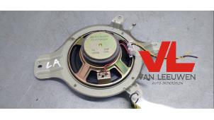 Gebruikte Luidspreker Toyota Land Cruiser 90 (J9) 3.0 TD Prijs € 28,00 Margeregeling aangeboden door Van Leeuwen Auto Onderdelen