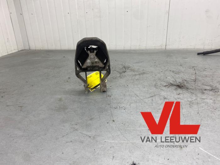 Gebruikte Motorrubber Ford C-Max (DXA) 1.6 SCTi 16V Prijs € 18,00 Margeregeling aangeboden door Van Leeuwen Auto Onderdelen