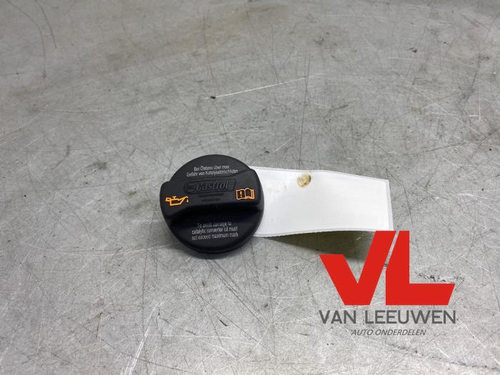 Gebruikte Oliedop Volkswagen Fox (5Z) 1.2 Prijs € 4,00 Margeregeling aangeboden door Van Leeuwen Auto Onderdelen