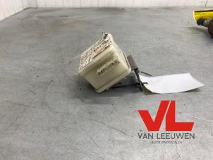 Gebruikte Alarm module Audi Allroad (C5) 2.7 T 30V Prijs € 32,50 Margeregeling aangeboden door Van Leeuwen Auto Onderdelen