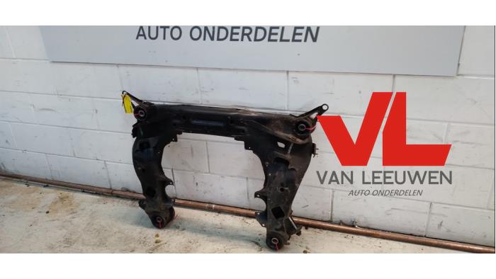 Gebruikte Subframe Audi Allroad (C5) 2.7 T 30V Prijs € 71,50 Margeregeling aangeboden door Van Leeuwen Auto Onderdelen