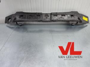 Gebruikte Bumpervulling voor Ford Mondeo IV Wagon 2.0 Ecoboost SCTi 16V Prijs € 18,00 Margeregeling aangeboden door Van Leeuwen Auto Onderdelen