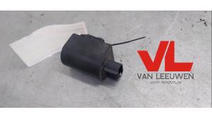 Gebruikte Relais Peugeot Expert (G9) 2.0 HDi 120 Prijs € 15,50 Margeregeling aangeboden door Van Leeuwen Auto Onderdelen