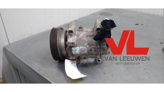 Gebruikte Aircopomp Renault Kangoo Express (FW) 1.5 dCi 70 Prijs € 32,50 Margeregeling aangeboden door Van Leeuwen Auto Onderdelen
