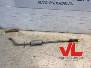 Gebruikte Uitlaat Middendemper Fiat Punto II (188) 1.4 16V Prijs € 32,50 Margeregeling aangeboden door Van Leeuwen Auto Onderdelen