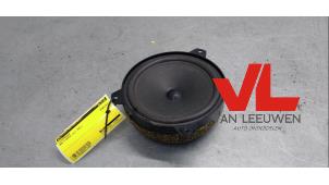 Gebruikte Luidspreker BMW 3 serie Touring (E46/3) 325i 24V Prijs € 18,00 Margeregeling aangeboden door Van Leeuwen Auto Onderdelen