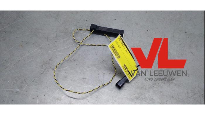 Used Alarm module Ford Focus 3 Wagon 1.0 Ti-VCT EcoBoost 12V 125 Price € 18,00 Margin scheme offered by Van Leeuwen Auto Onderdelen