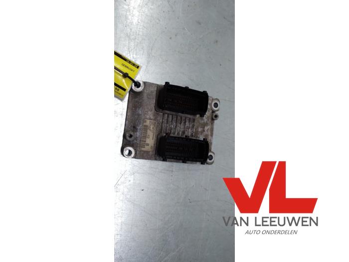 Gebruikte Computer Motormanagement Alfa Romeo 147 (937) 1.6 Twin Spark 16V Prijs € 56,00 Margeregeling aangeboden door Van Leeuwen Auto Onderdelen