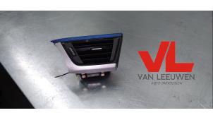 Gebruikte Luchtrooster Dashboard BMW 3 serie Gran Turismo (F34) 320d xDrive 2.0 16V Prijs € 30,00 Margeregeling aangeboden door Van Leeuwen Auto Onderdelen