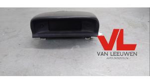 Gebruikte Display Interieur Peugeot 307 Break (3E) 1.6 16V Prijs € 20,00 Margeregeling aangeboden door Van Leeuwen Auto Onderdelen