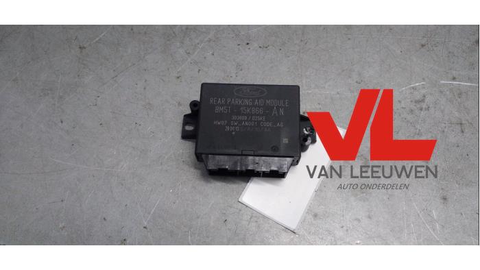 Module PDC van een Ford Focus 3 1.0 Ti-VCT EcoBoost 12V 100 2013