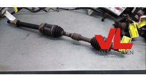 Gebruikte Homokineetas rechts-voor Toyota Corolla Verso (R10/11) 2.2 D-4D 16V Cat Clean Power Prijs € 45,00 Margeregeling aangeboden door Van Leeuwen Auto Onderdelen