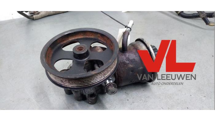 Gebruikte Stuurpomp Toyota Corolla Verso (R10/11) 2.2 D-4D 16V Cat Clean Power Prijs € 40,00 Margeregeling aangeboden door Van Leeuwen Auto Onderdelen