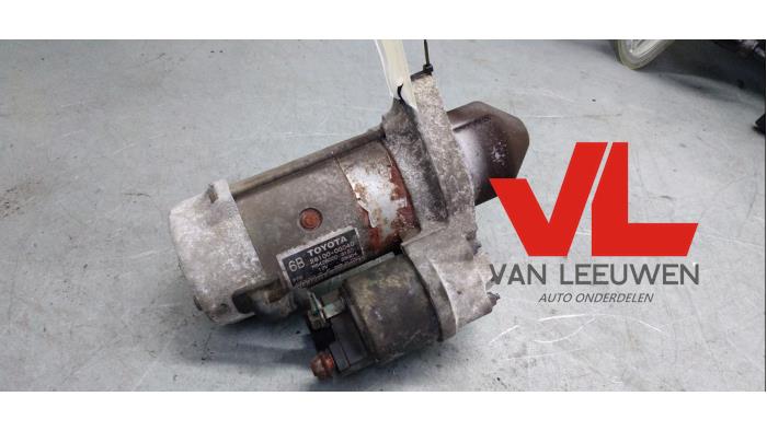 Gebruikte Startmotor Toyota Corolla Verso (R10/11) 2.2 D-4D 16V Cat Clean Power Prijs € 20,00 Margeregeling aangeboden door Van Leeuwen Auto Onderdelen
