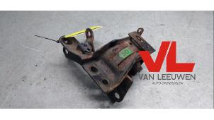 Gebruikte Motorrubber Toyota Corolla Verso (R10/11) 2.2 D-4D 16V Cat Clean Power Prijs € 20,00 Margeregeling aangeboden door Van Leeuwen Auto Onderdelen