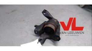 Gebruikte Motorrubber Toyota Corolla Verso (R10/11) 2.2 D-4D 16V Cat Clean Power Prijs € 20,00 Margeregeling aangeboden door Van Leeuwen Auto Onderdelen