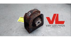 Gebruikte Motorrubber Toyota Corolla Verso (R10/11) 2.2 D-4D 16V Cat Clean Power Prijs € 20,00 Margeregeling aangeboden door Van Leeuwen Auto Onderdelen