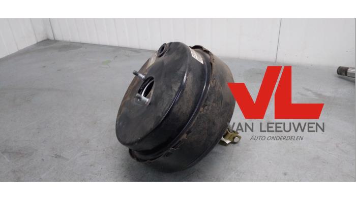 Gebruikte Rembooster Toyota Corolla Verso (R10/11) 2.2 D-4D 16V Cat Clean Power Prijs € 28,00 Margeregeling aangeboden door Van Leeuwen Auto Onderdelen