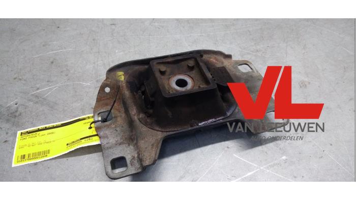 Gebruikte Motorrubber Ford Focus 2 Wagon 1.6 16V Prijs € 12,00 Margeregeling aangeboden door Van Leeuwen Auto Onderdelen