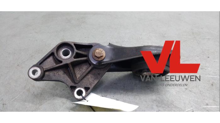 Gebruikte Motorrubber Ford Focus 2 Wagon 1.6 16V Prijs € 12,00 Margeregeling aangeboden door Van Leeuwen Auto Onderdelen