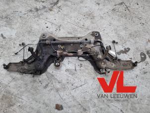 Gebruikte Subframe Renault Espace (JK) 3.5 V6 24V Grand Espace Prijs € 75,00 Margeregeling aangeboden door Van Leeuwen Auto Onderdelen