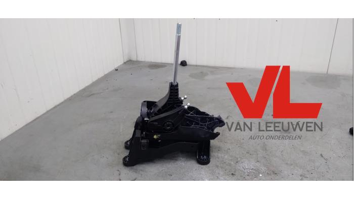 Gebruikte Schakelmechaniek Ford Fiesta 6 (JA8) 1.0 Ti-VCT 12V 65 Prijs € 36,00 Margeregeling aangeboden door Van Leeuwen Auto Onderdelen