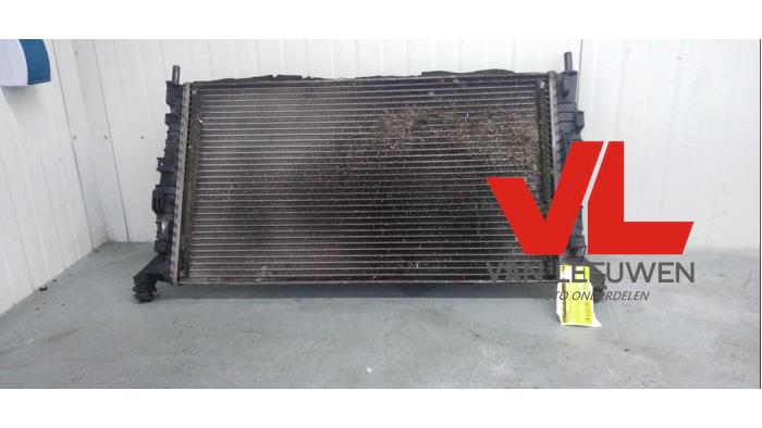 Gebruikte Radiateur Ford Focus C-Max 1.8 16V Prijs € 16,00 Margeregeling aangeboden door Van Leeuwen Auto Onderdelen