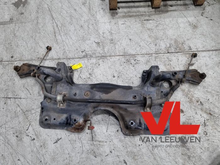 Gebruikte Subframe Fiat Doblo Cargo (263) 1.3 MJ 16V Euro 4 Prijs € 43,56 Inclusief btw aangeboden door Van Leeuwen Auto Onderdelen