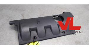 Gebruikte Motor Beschermplaat Peugeot 3008 I (0U/HU) 1.6 VTI 16V Prijs € 20,00 Margeregeling aangeboden door Van Leeuwen Auto Onderdelen