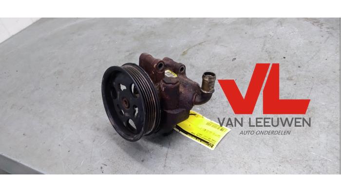 Gebruikte Servopomp Ford Ka I 1.3i Prijs € 20,00 Margeregeling aangeboden door Van Leeuwen Auto Onderdelen