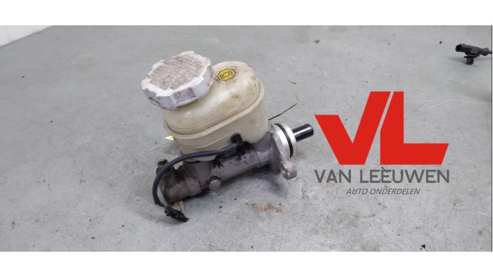 Gebruikte Hoofdremcilinder Kia Rio (DC22/24) 1.5 16V Prijs € 12,00 Margeregeling aangeboden door Van Leeuwen Auto Onderdelen