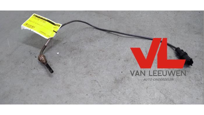 Gebruikte Uitlaat temperatuursensor Fiat Grande Punto (199) 1.3 JTD Multijet 16V 85 Actual Prijs € 28,00 Margeregeling aangeboden door Van Leeuwen Auto Onderdelen