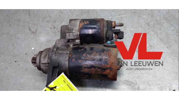 Gebruikte Startmotor Seat Ibiza III (6L1) 1.4 16V 100 Prijs € 10,00 Margeregeling aangeboden door Van Leeuwen Auto Onderdelen