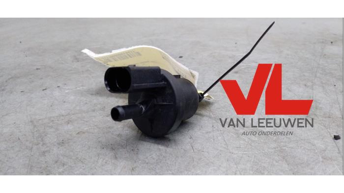 Gebruikte Druksensor Volkswagen Polo IV (9N1/2/3) 1.4 16V Prijs € 8,00 Margeregeling aangeboden door Van Leeuwen Auto Onderdelen