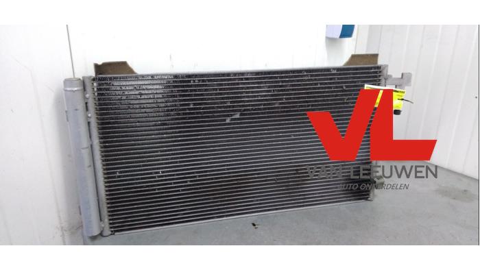 Gebruikte Airco Condensor Renault Megane III Berline (BZ) 1.4 16V TCe 130 Prijs € 28,00 Margeregeling aangeboden door Van Leeuwen Auto Onderdelen