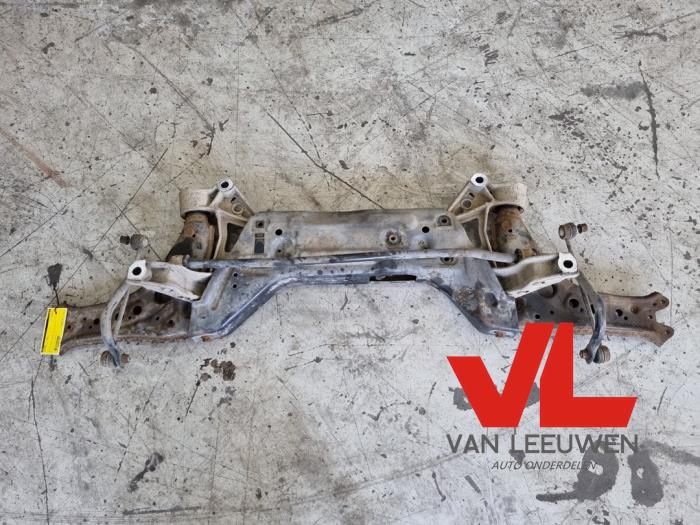 Gebruikte Subframe Volkswagen Polo IV (9N1/2/3) 1.4 TDI 70 Prijs € 56,00 Margeregeling aangeboden door Van Leeuwen Auto Onderdelen