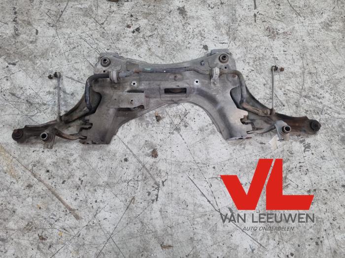 Gebruikte Subframe Renault Scénic II (JM) 2.0 16V Prijs € 52,00 Margeregeling aangeboden door Van Leeuwen Auto Onderdelen