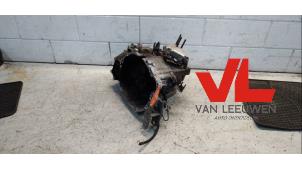 Gebruikte Versnellingsbak Volvo V40 (VW) 2.0 16V Prijs € 175,00 Margeregeling aangeboden door Van Leeuwen Auto Onderdelen