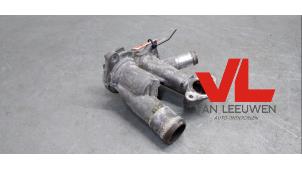 Gebruikte Thermostaathuis Ford C-Max (DXA) 1.6 SCTi 16V Prijs € 25,00 Margeregeling aangeboden door Van Leeuwen Auto Onderdelen