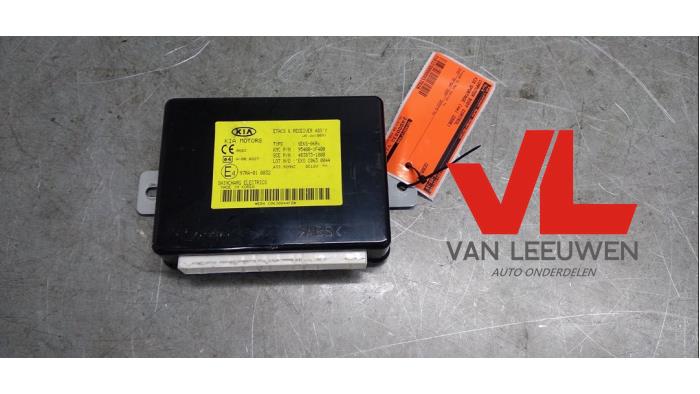 Gebruikte Bodycontrol Module Kia Sportage (JE) 2.0 CVVT 16V 4x2 Prijs € 36,00 Margeregeling aangeboden door Van Leeuwen Auto Onderdelen