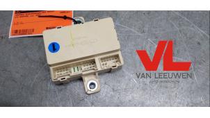 Gebruikte Module Centrale Deurvergrendeling Kia Sportage (JE) 2.0 CVVT 16V 4x2 Prijs € 22,50 Margeregeling aangeboden door Van Leeuwen Auto Onderdelen