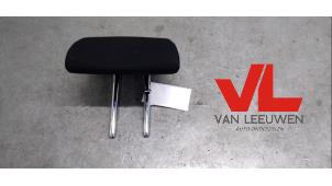 Gebruikte Hoofdsteun Peugeot 308 (4A/C) 1.6 VTI 16V Prijs € 15,00 Margeregeling aangeboden door Van Leeuwen Auto Onderdelen